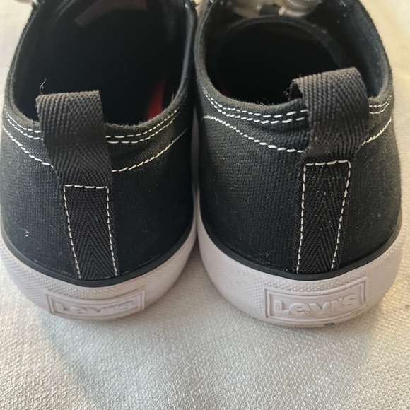 Levi’s Men’s Black Anikin -C-CVS Low Top Sneakers Canvas Size US 9.5 - Picture 6 of 13